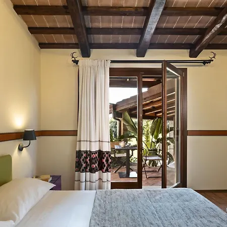 Janas Country Otel Mores